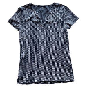 Split Neck SS T Shirt Sz S Polka Dot